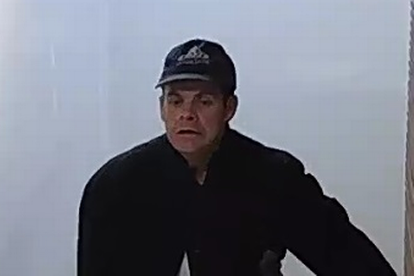 Police trace man from CCTV images after 'incident' at Glasgow Central ...