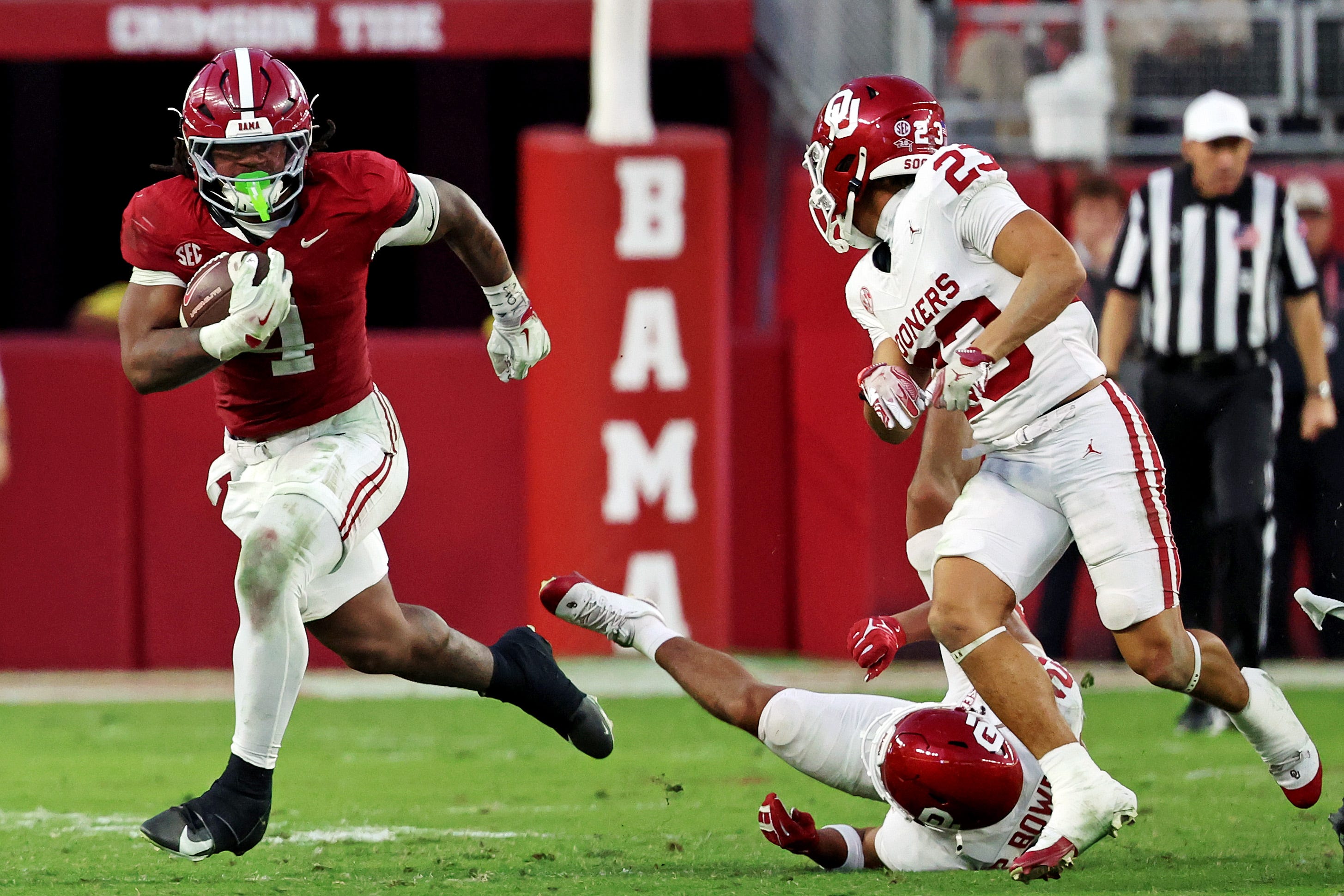 USA TODAY Sports makes early prediction on Alabama vs Oklahoma in CFP