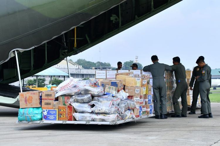 Ferry Irwandi dan Relawan Kumpulkan Dana Bencana, DPR Tekankan Kolaborasi