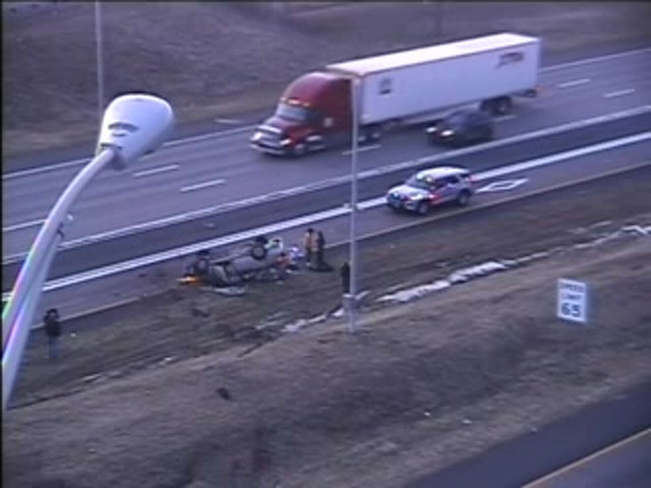 Rollover crash on I-84 east in Manchester reported Wednesday morning ...