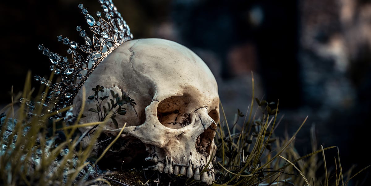 Archaeologists opened an ancient tomb—and found a story of royal tragedy