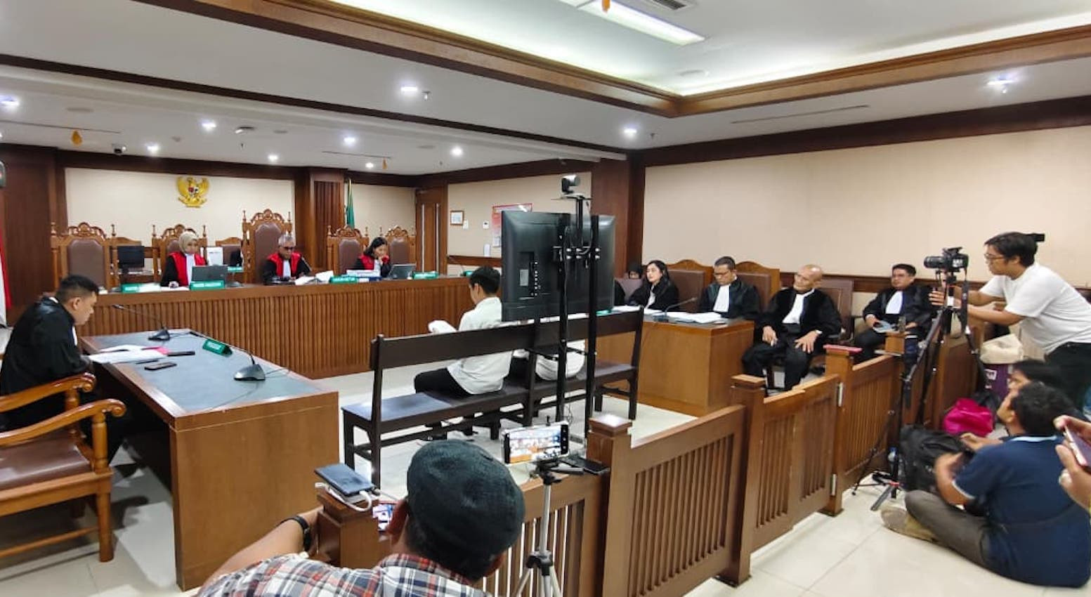 Marsel-Awwab menangis saat membacakan pleidoi, teringat air mata ibu setiap hari