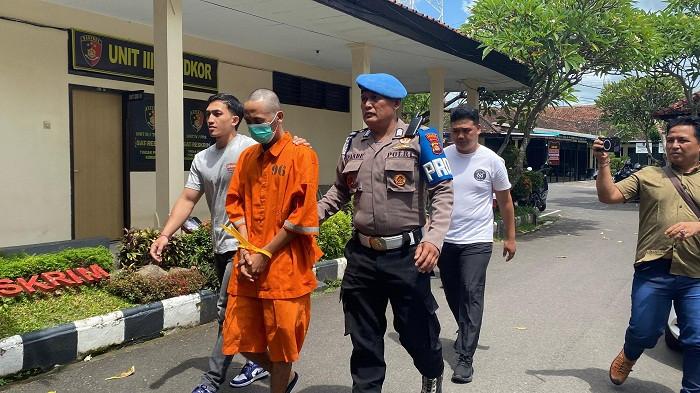 Tanam Ganja di Rumah, Belajar dari Internet, Beli Benih di Spanyol, Dibekuk Polres Jembrana