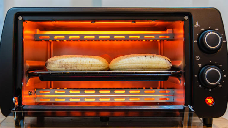 The telltale sign it's time to replace your toaster oven