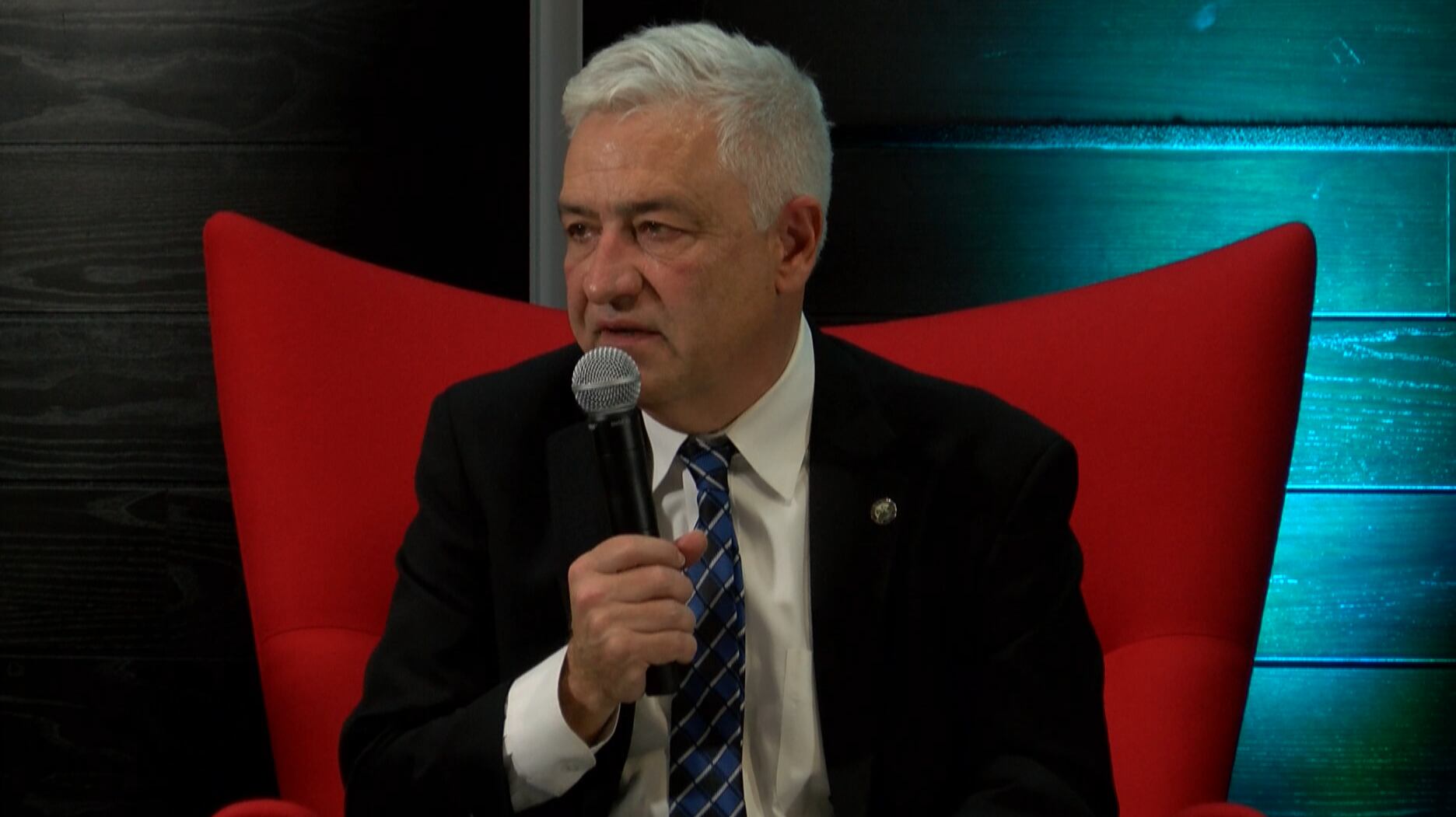 Chesterfield administrator gives final 'State of the County' address