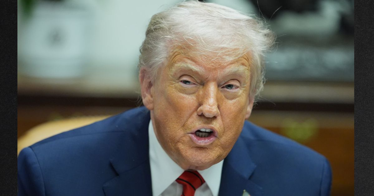 Watch: Trump Drives a Stake Through the Heart of Fake News That He's Ticked at Hegseth and Noem