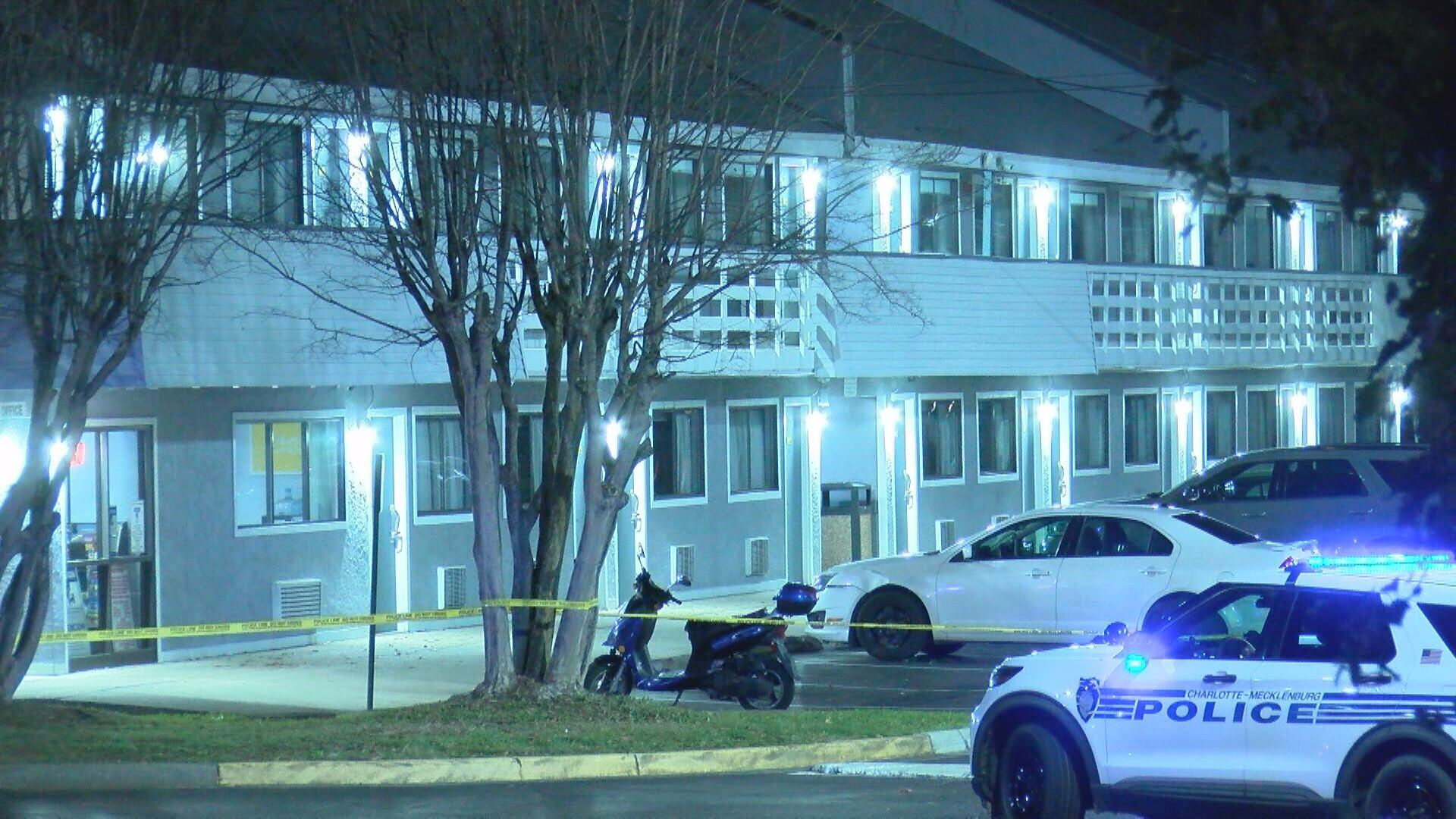 Man killed following stabbing in northeast Charlotte, police say