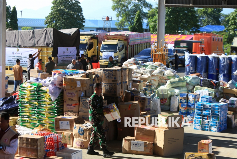 Aceh Terima 3 Ton Bantuan dari Relawan Malaysia, Termasuk Obat dan Tenaga Medis