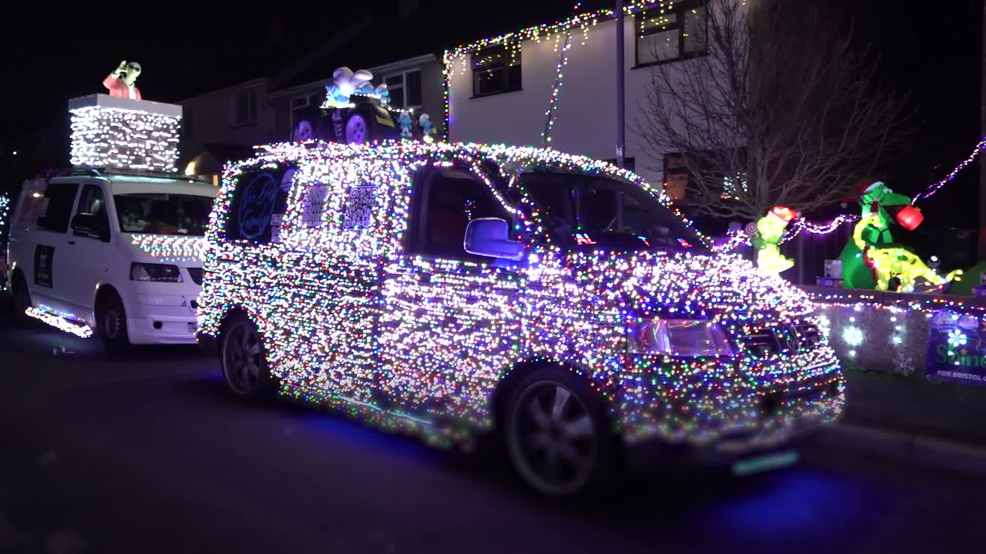 VW vans transformed into festive light display delight two-year-old boy