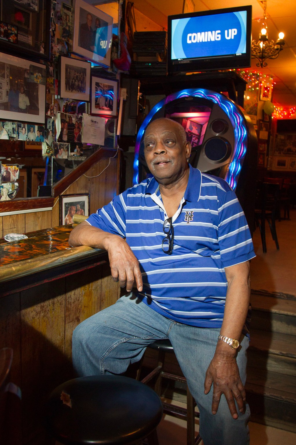 Times Square’s last dive bar fights for life after 50 years in business ...