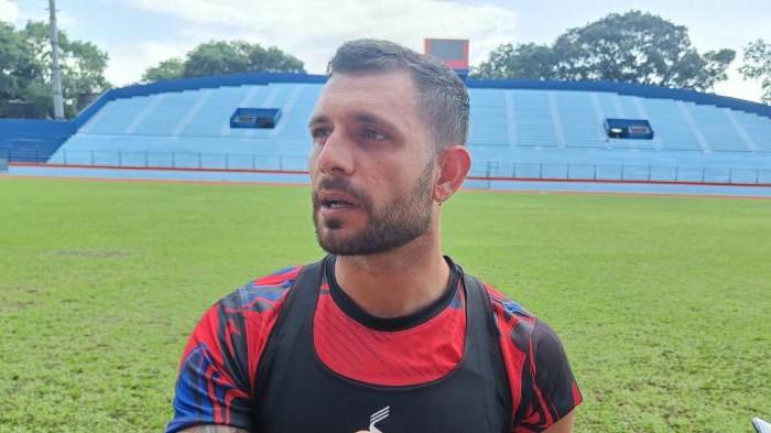 Berita Arema FC Terkini: Ian Puleio Kebablasan Gol, Persebaya Denda 250 Juta saat Lawan Singo Edan