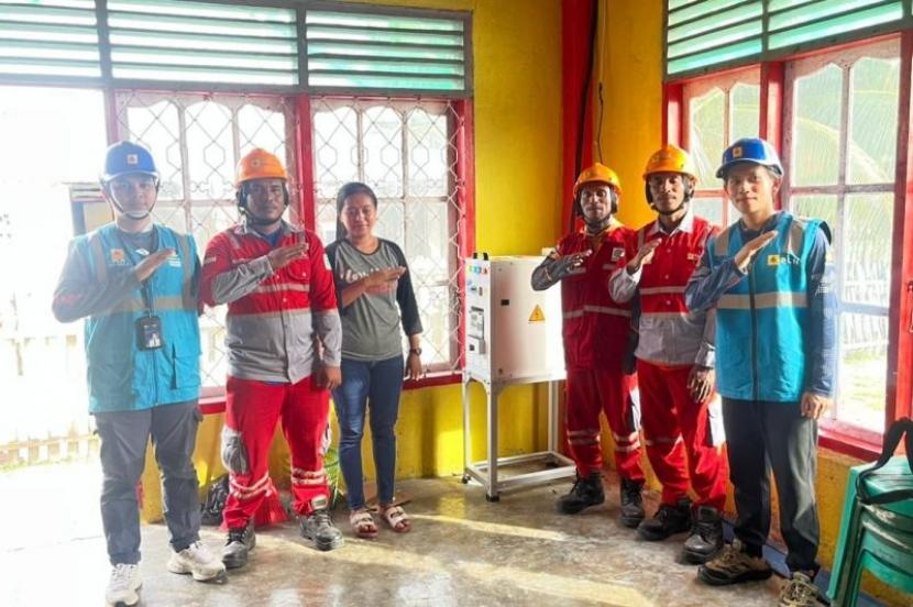 PLN bawa energi surya ke empat sekolah terpencil Sula