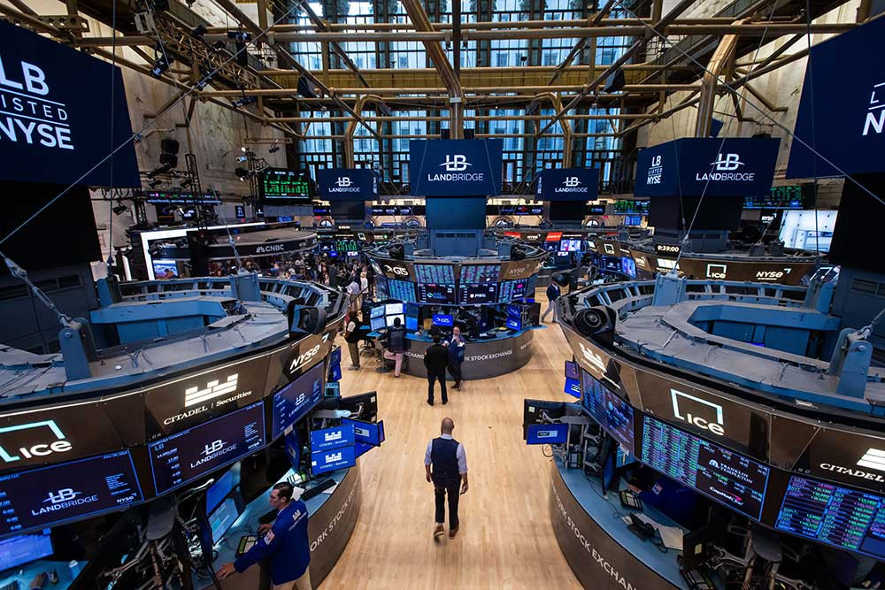 Wall Street Hijau Pasca Penurunan Suku Bunga The Fed