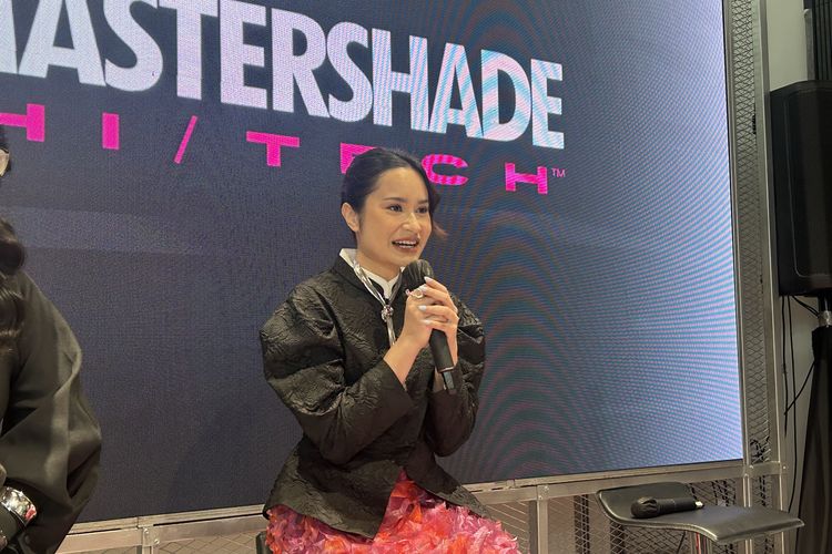 Satine Zaneta Pelajari Bentuk Wajah untuk Makeup Maksimal