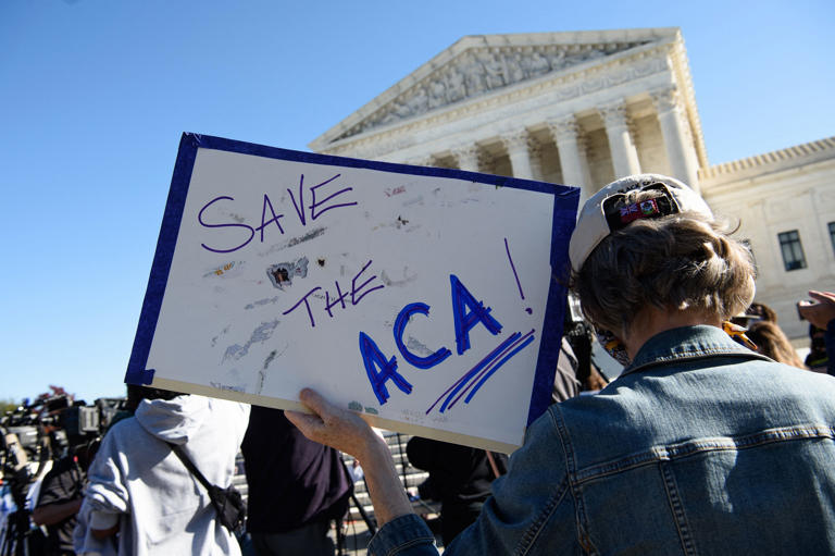 Americans face going without health insurance over Obamacare premiums