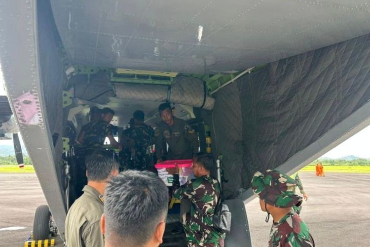 TNI Turunkan 33.837 Personel Bantu Pemulihan Bencana Sumatera