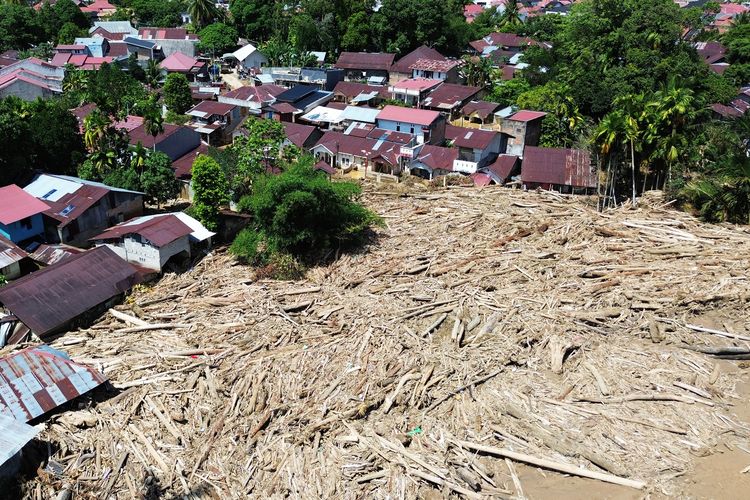 Umy ringankan biaya kuliah 26 mahasiswa terdampak bencana Sumatera