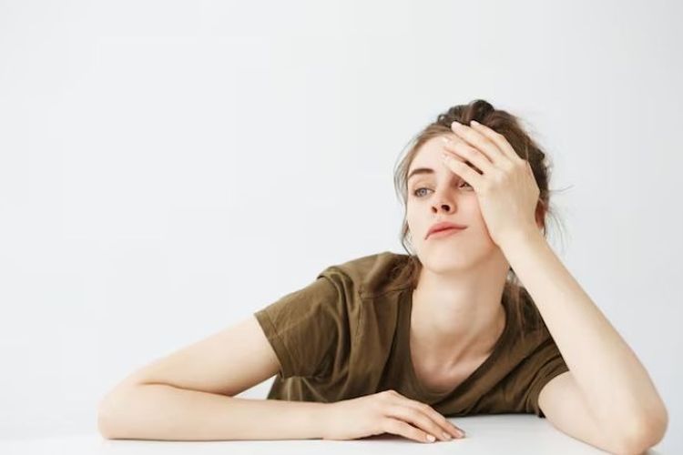 4 Zodiak yang Lelah Jadi Baik, Pilih Diam untuk Tenang