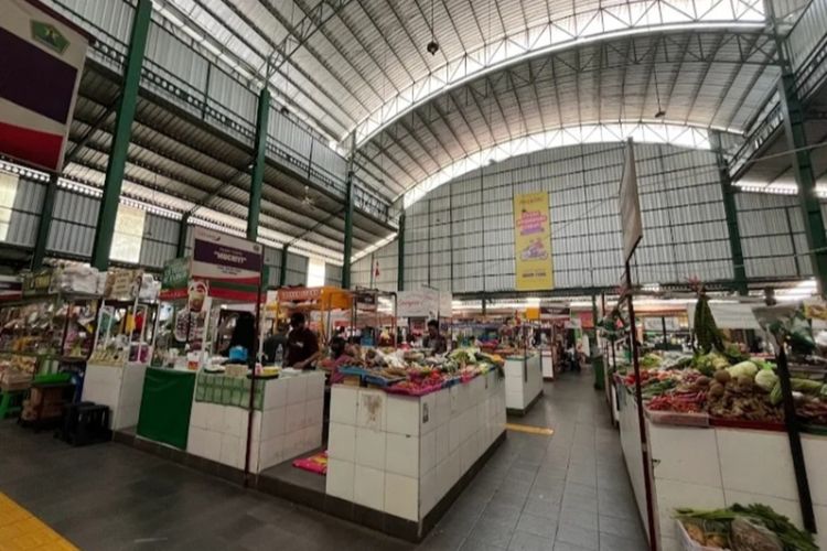 Cari kuliner lezat dengan harga murah di Pasar Klojen Malang, ini 4 tempat wajib dikunjungi!