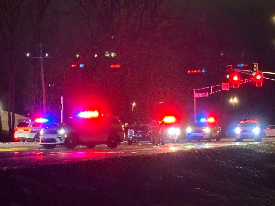 Coroner identifies bicyclist killed in crash in Waynedale<br>