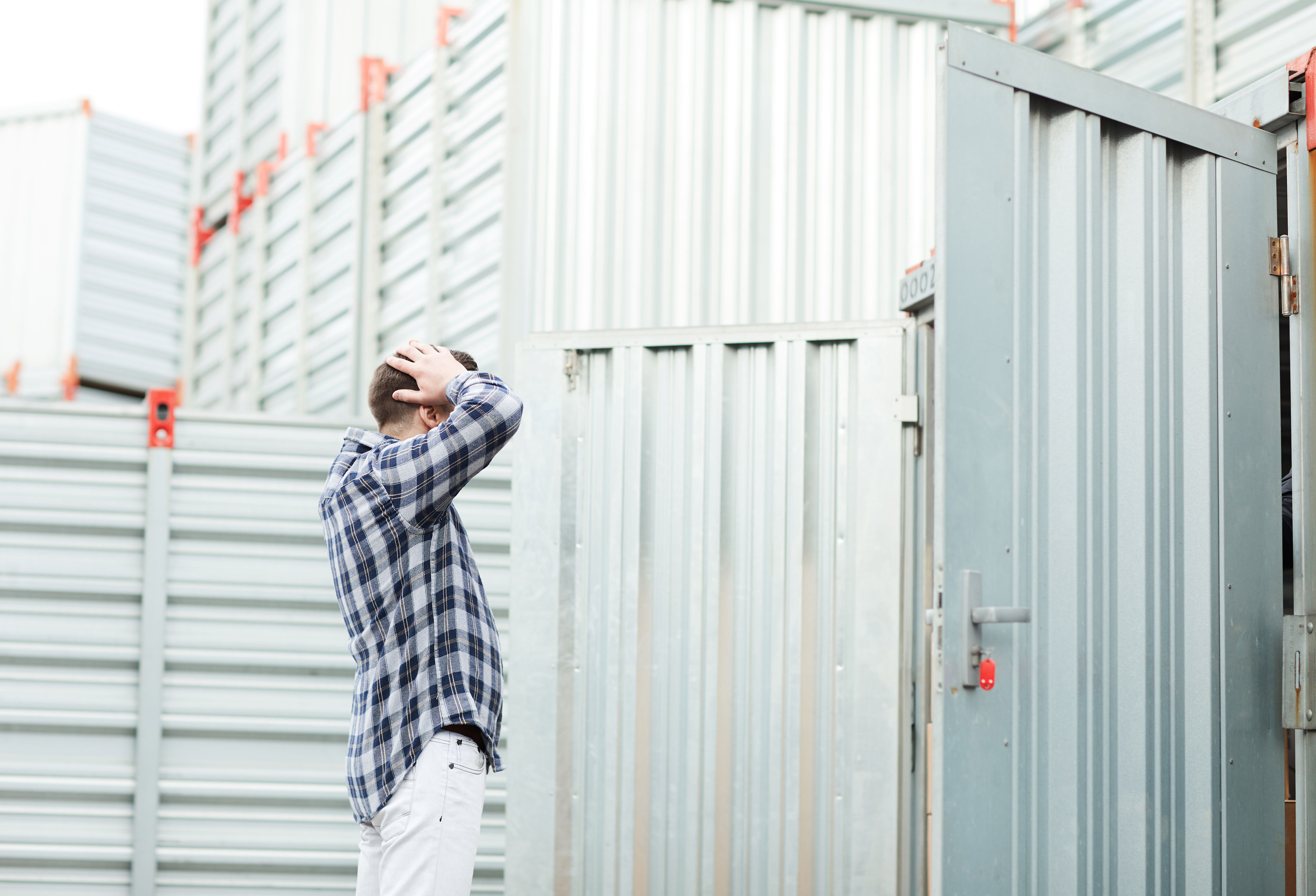 Bipartisan bill takes aim at combating rising cargo theft
