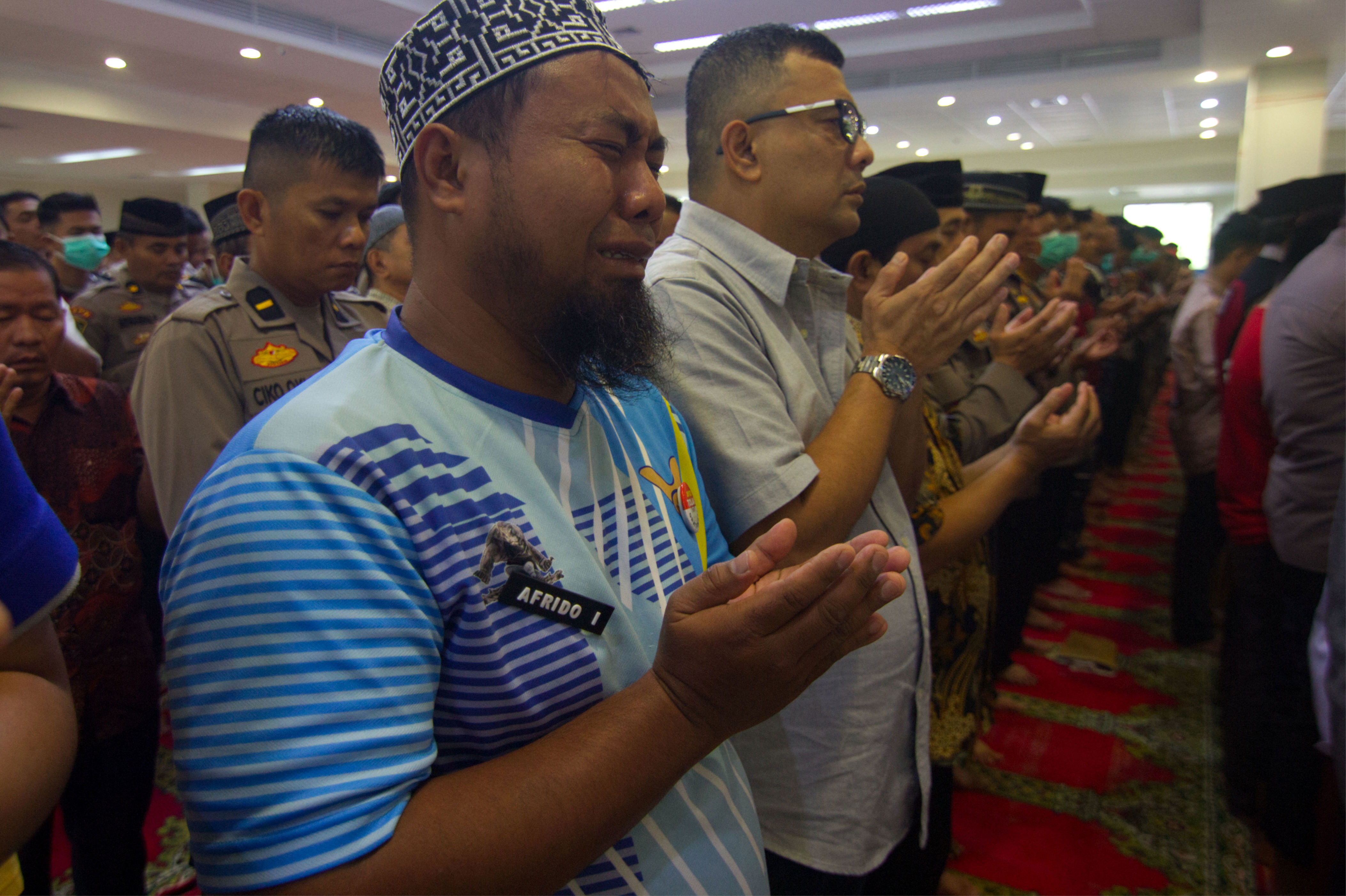 24 Jenazah Korban Banjir Sumbar Dimakamkan Massal