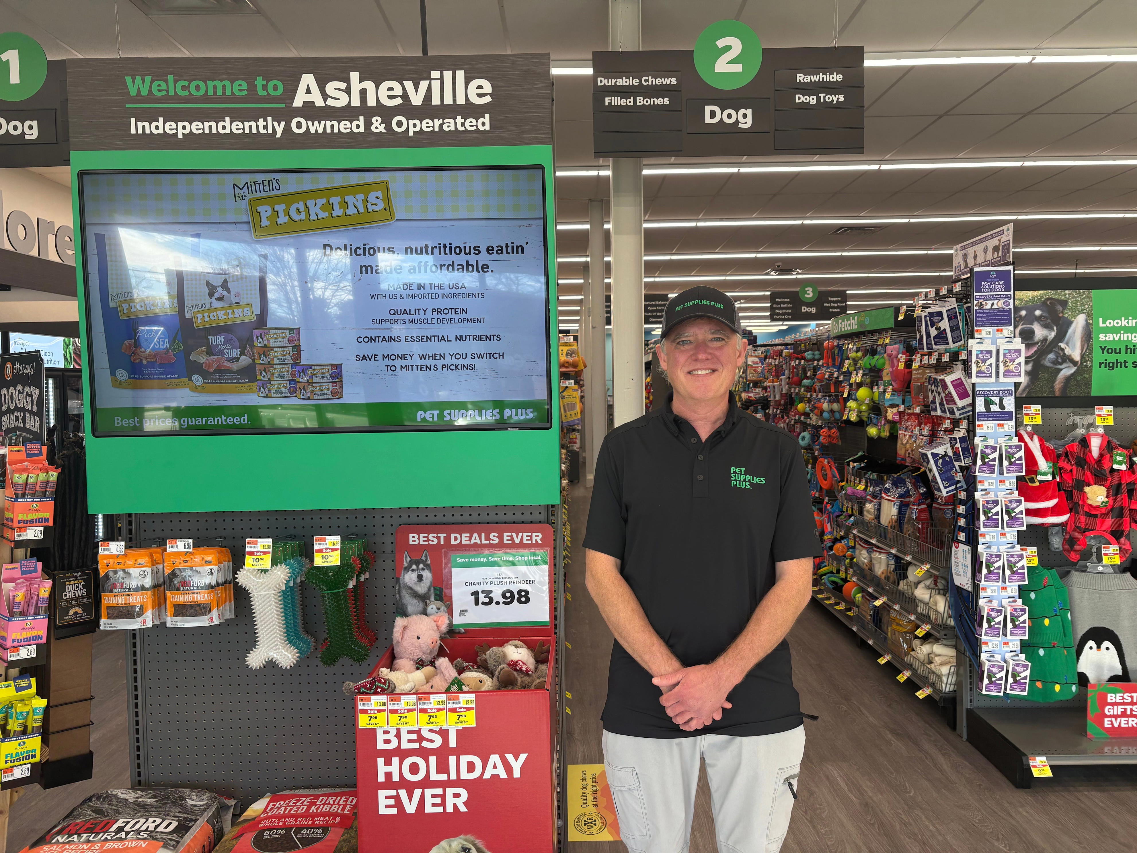Answer man: Is 'West Asheville Roller Rink' building now a pet store?