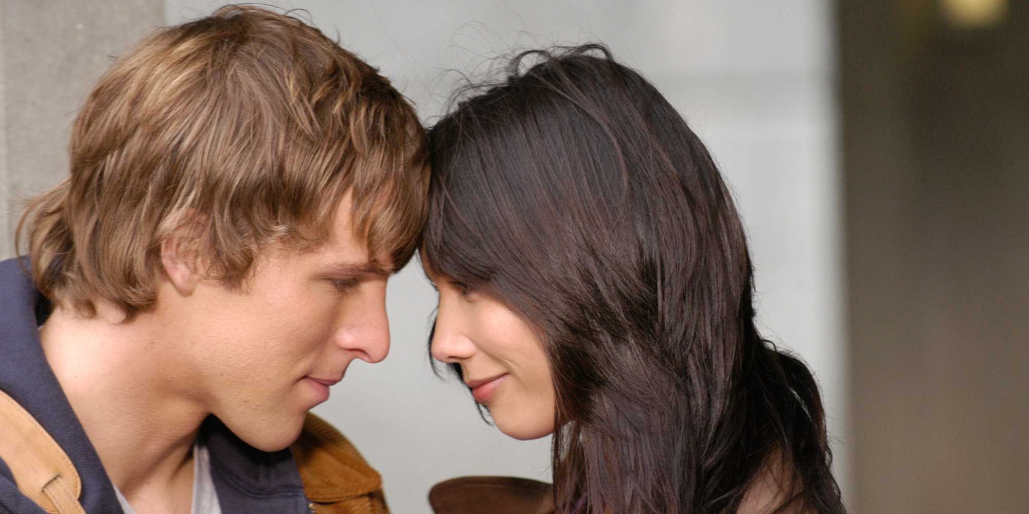 The 4400 still featuring a man and a woman with their foreheads touching.