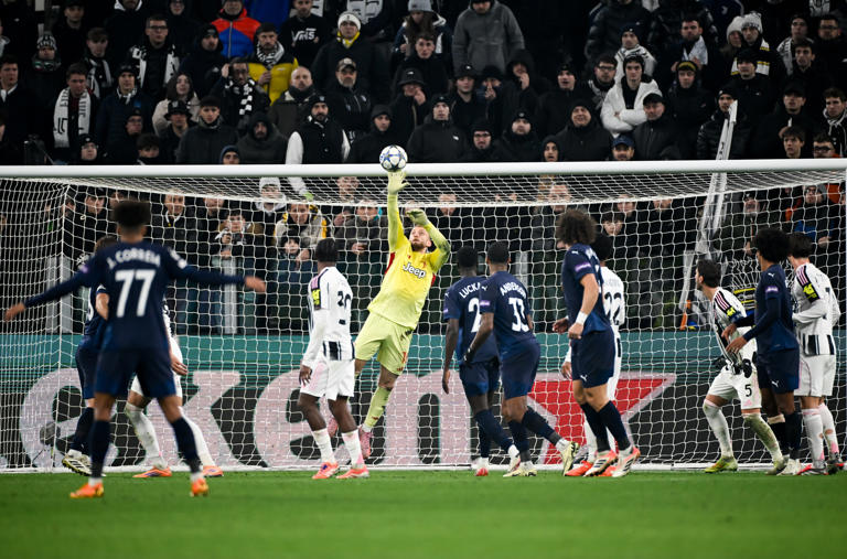 Juventus pick themselves up in the second half to see off Pafos in must-win match