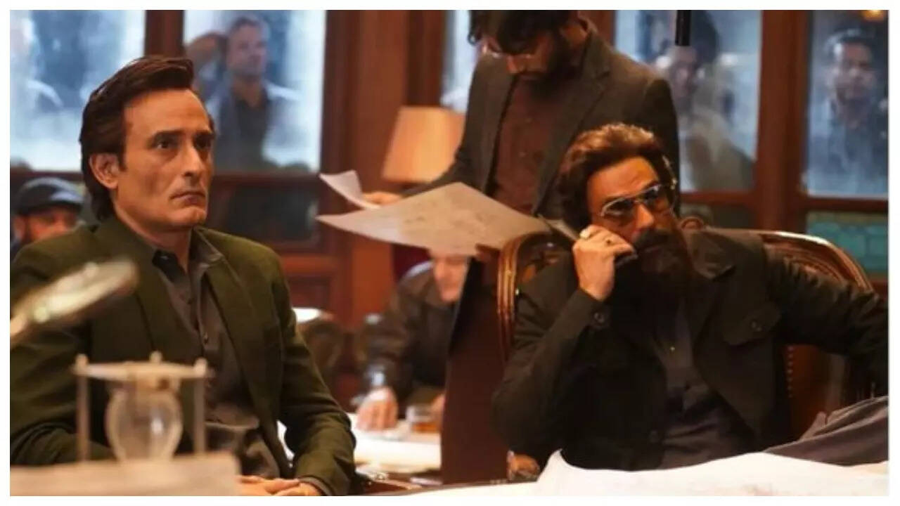 Arjun Rampal reacts to praise for 26/11 sequence in 'Dhurandhar ...