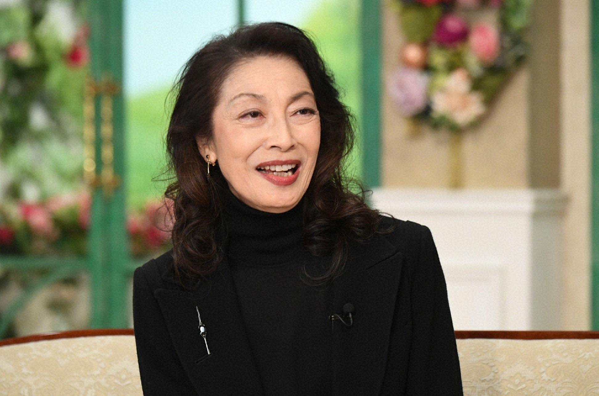 ＜麻実れい＞結婚する気はなかったが45歳で結婚して「急に母に」早起きして作った弁当、子どもたちの反応は?「徹子の部屋」で
