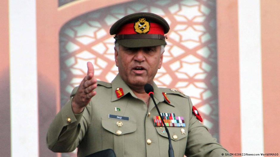 Pakistan: Former spy chief sentenced for abuse of power