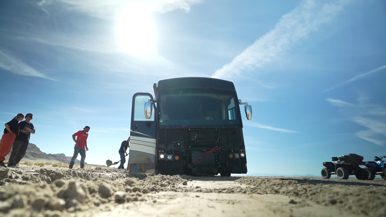 It's sitting on the frame! The biggest RV recovery they've ever attempted