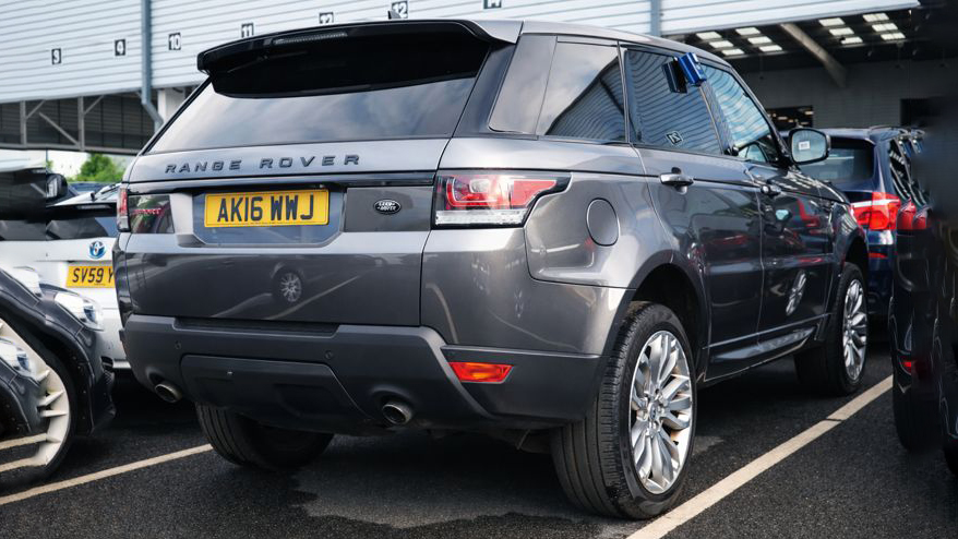 One of these Range Rovers could be a hidden gem