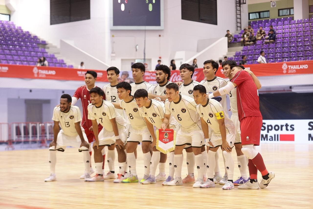 TIM FUTSAL PUTRA INDONESIA TAKLUKKAN MALAYSIA, ASA MEDALI EMAS SEA GAMES 2025 TETAP TERJAGA