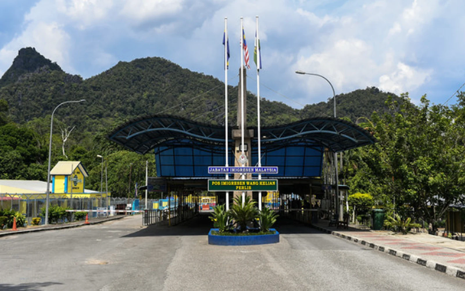 Wang Kelian ICQS reopens with passage limited to local residents