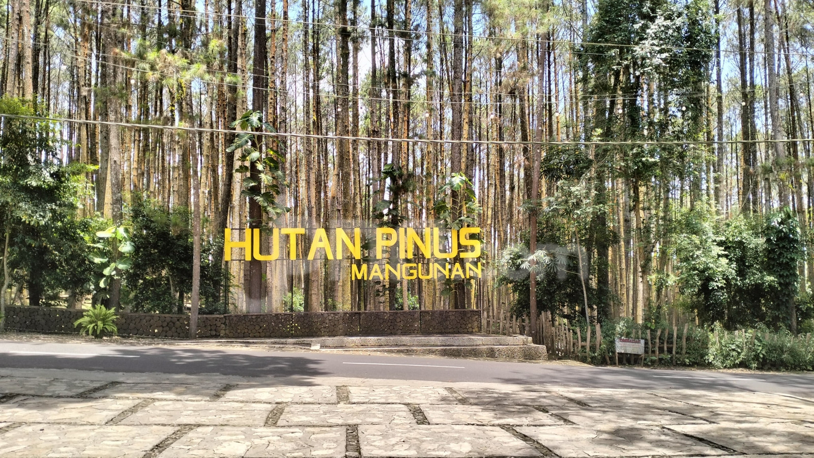 Panduan Wisata Aman di Bantul: Beli Tiket Online dan Waspadai Cuaca Ekstrem