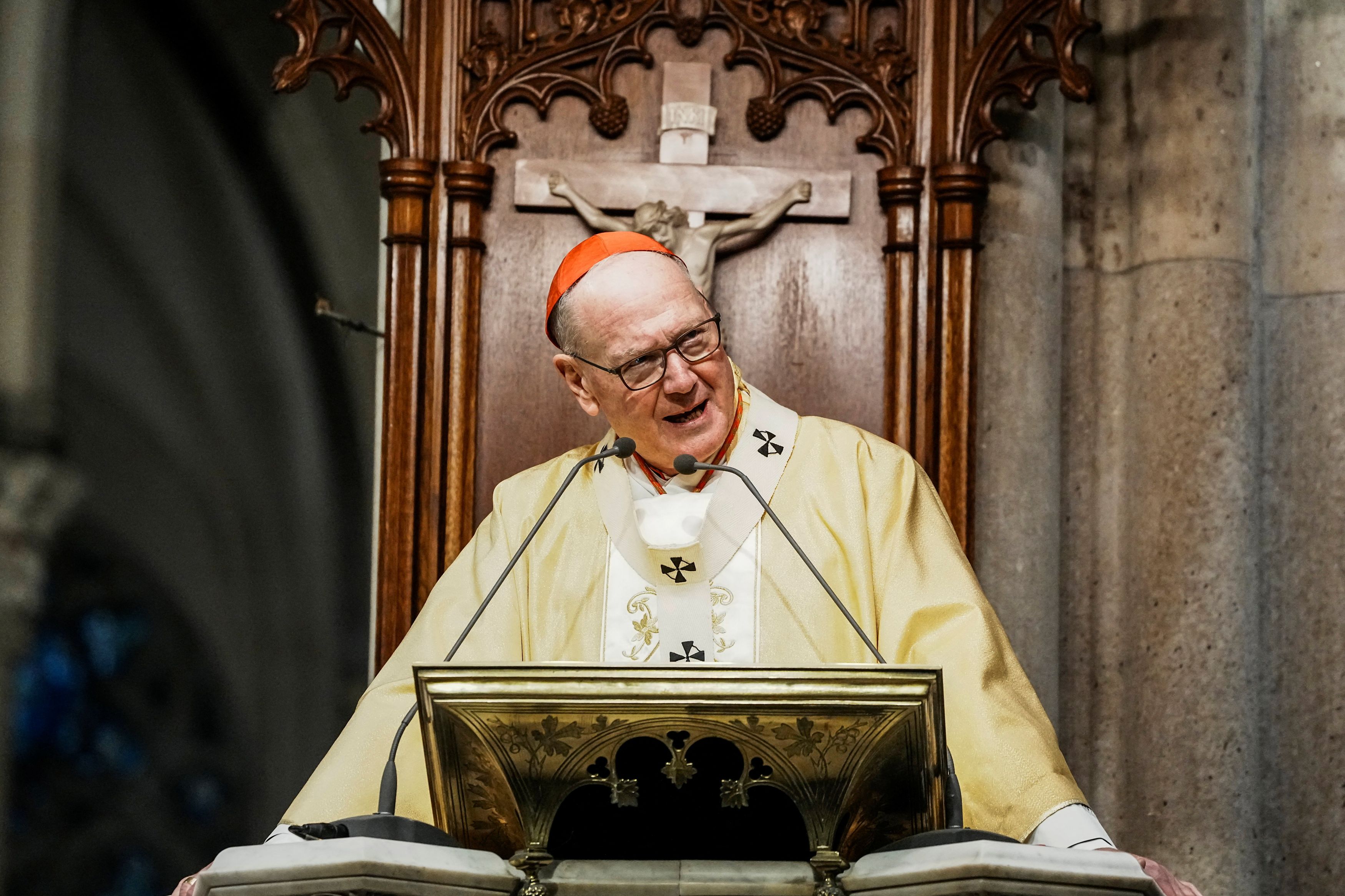 To replace New York’s archbishop, Chicago-born pope looks to home turf