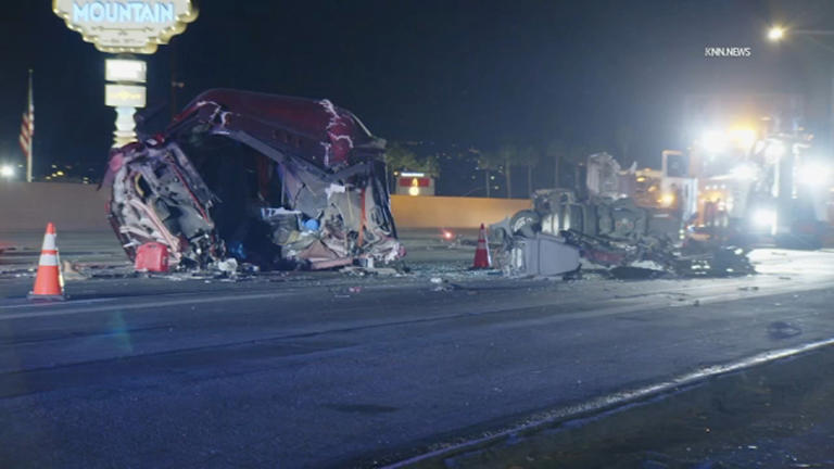 Crash involving 3 semi-trucks shuts down NB 5 Freeway in Santa Clarita ...
