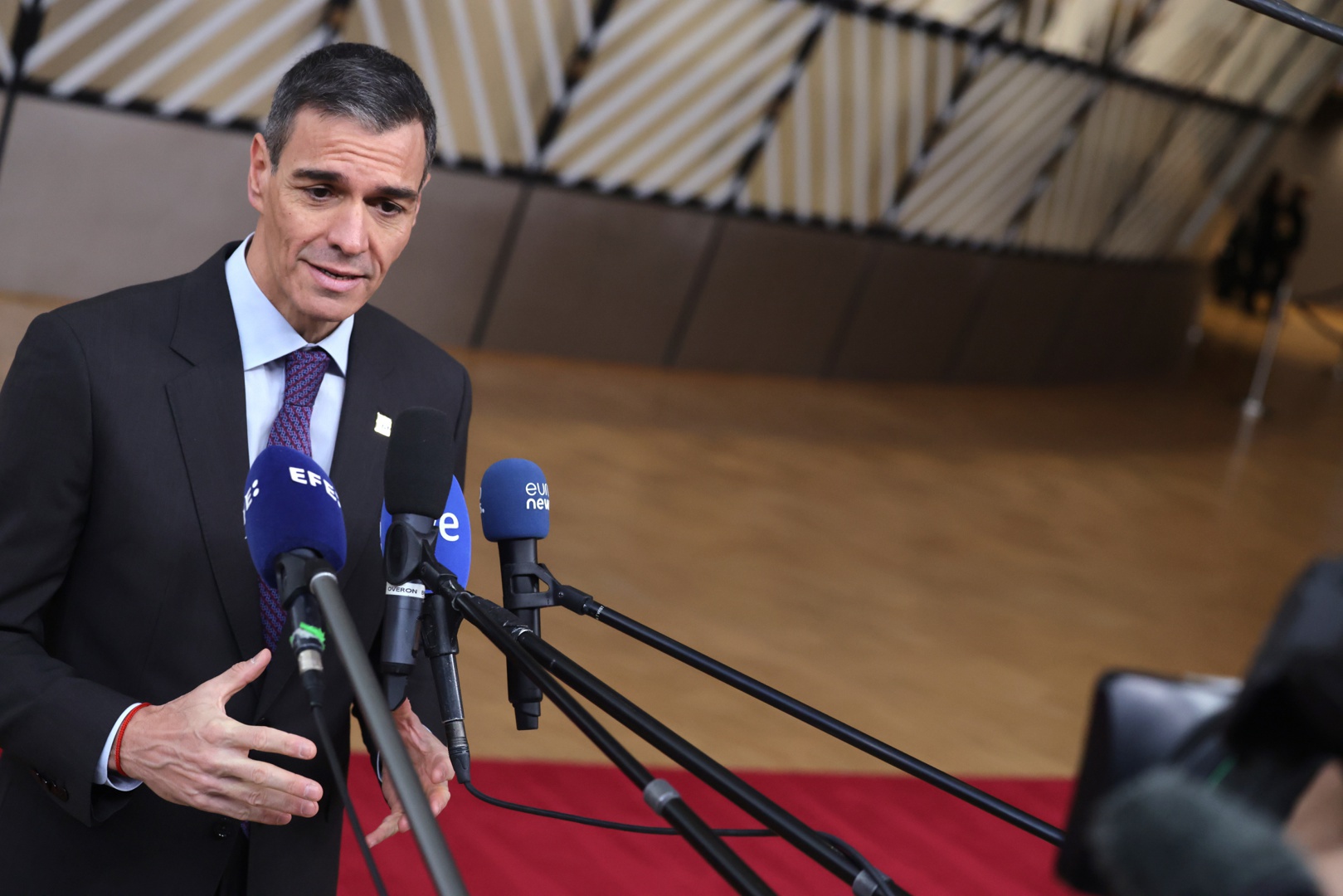 Sánchez rebate a Sumar y afirma que el auge de Vox no es por el ...