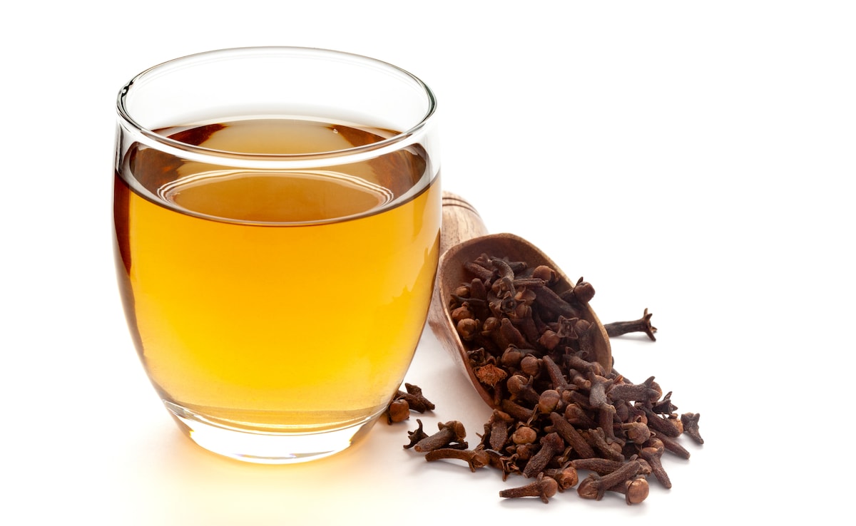 What happens if you drink clove water for 10 straight days ...