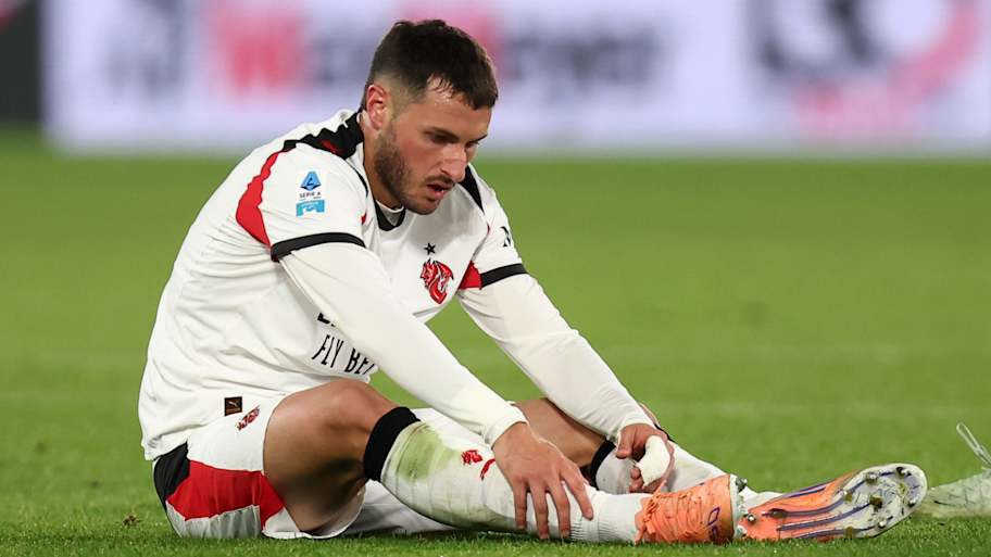 Mexico’s World Cup ambitions dashed by brutal striker injury setback<br><br>