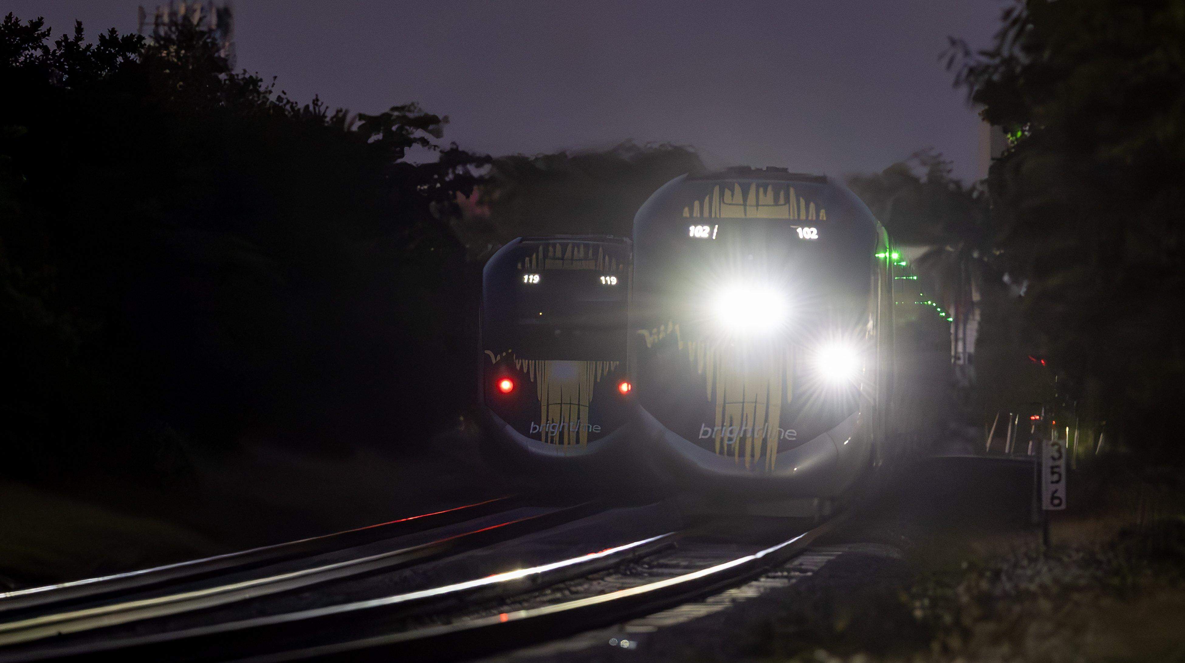 Pedestrian struck, killed by Brightline train in Fort Lauderdale ...