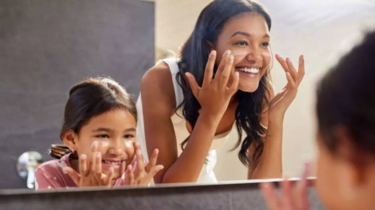 How to help your kids overcome their physical insecurities