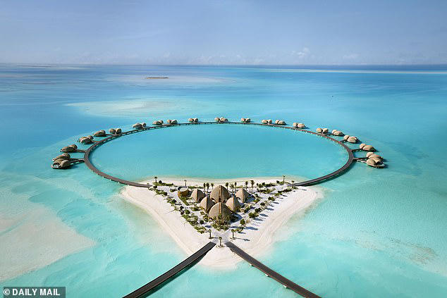 Located at Nujuma, a Ritz-Carlton Reserve Residence, almost 26km from Saudi Arabia’s mainland and only accessible by chartered boat or seaplane, the couple were drawn to the area’s exclusivity and privacy