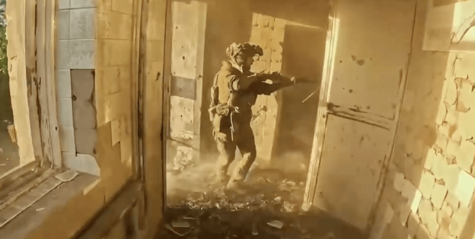 Ukraine war latest live: Ukrainian forces say they counterattacked near Lyman — and wiped out a Russian regiment<br><br>