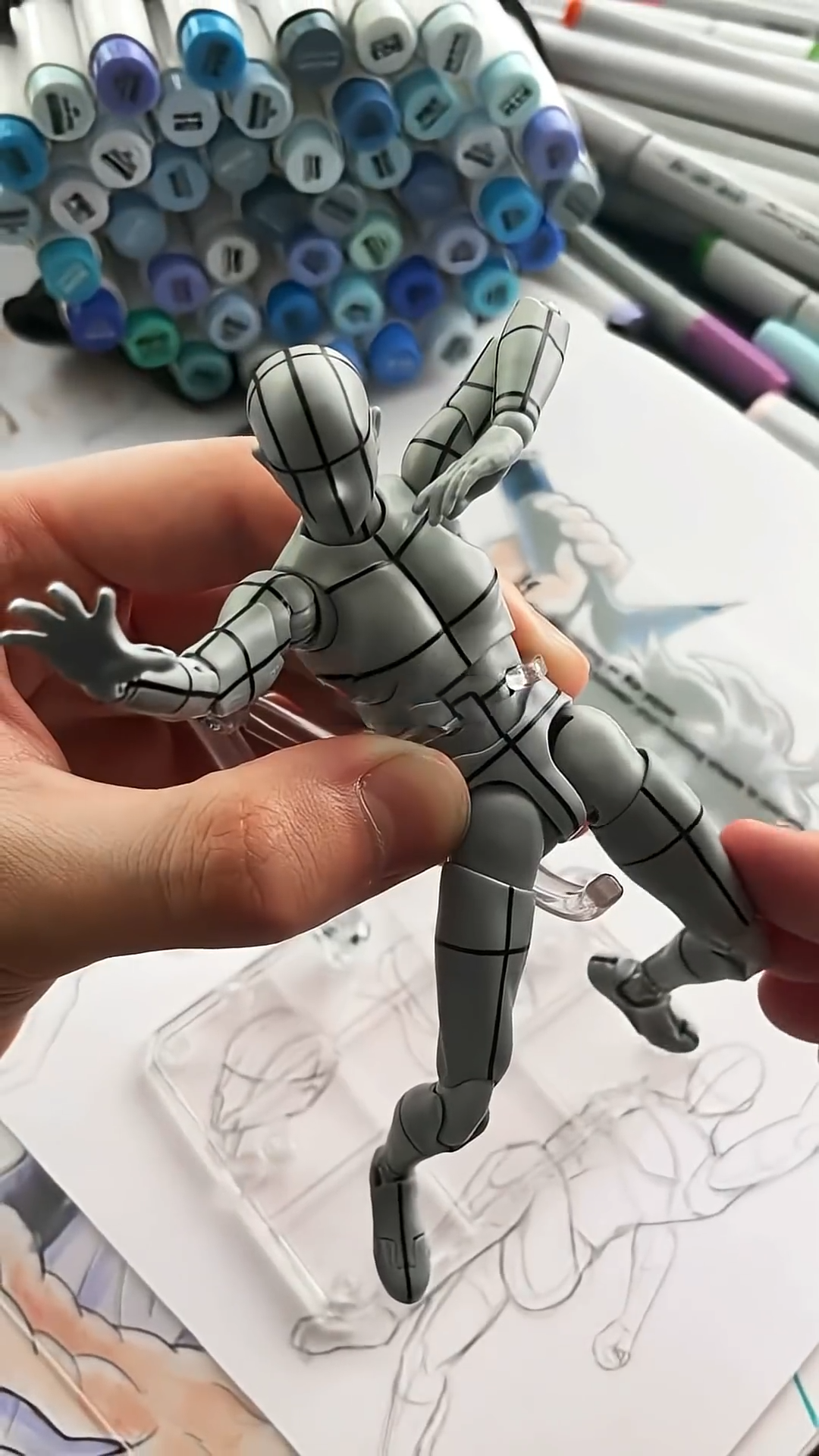Drawing better poses with a figure