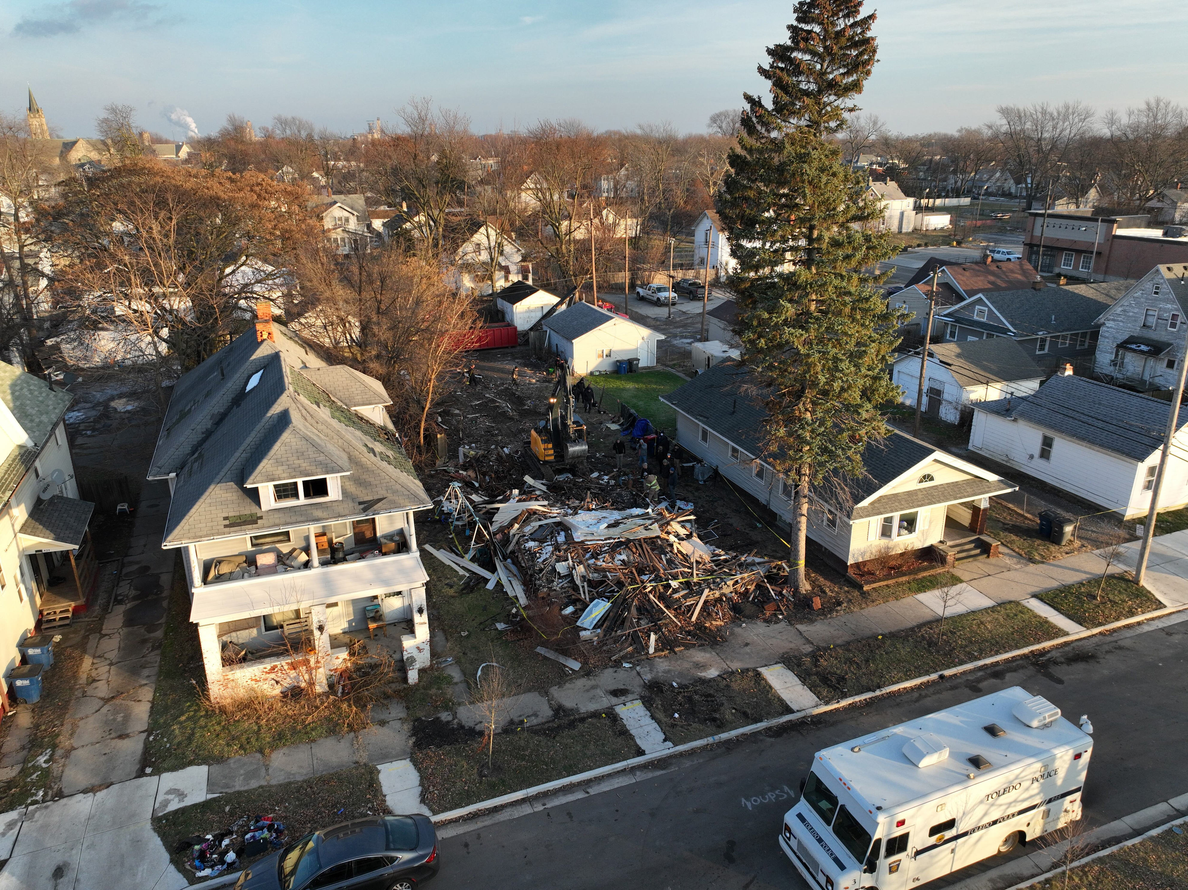 Body found in rubble of burned-down Toledo home confirmed to be missing ...
