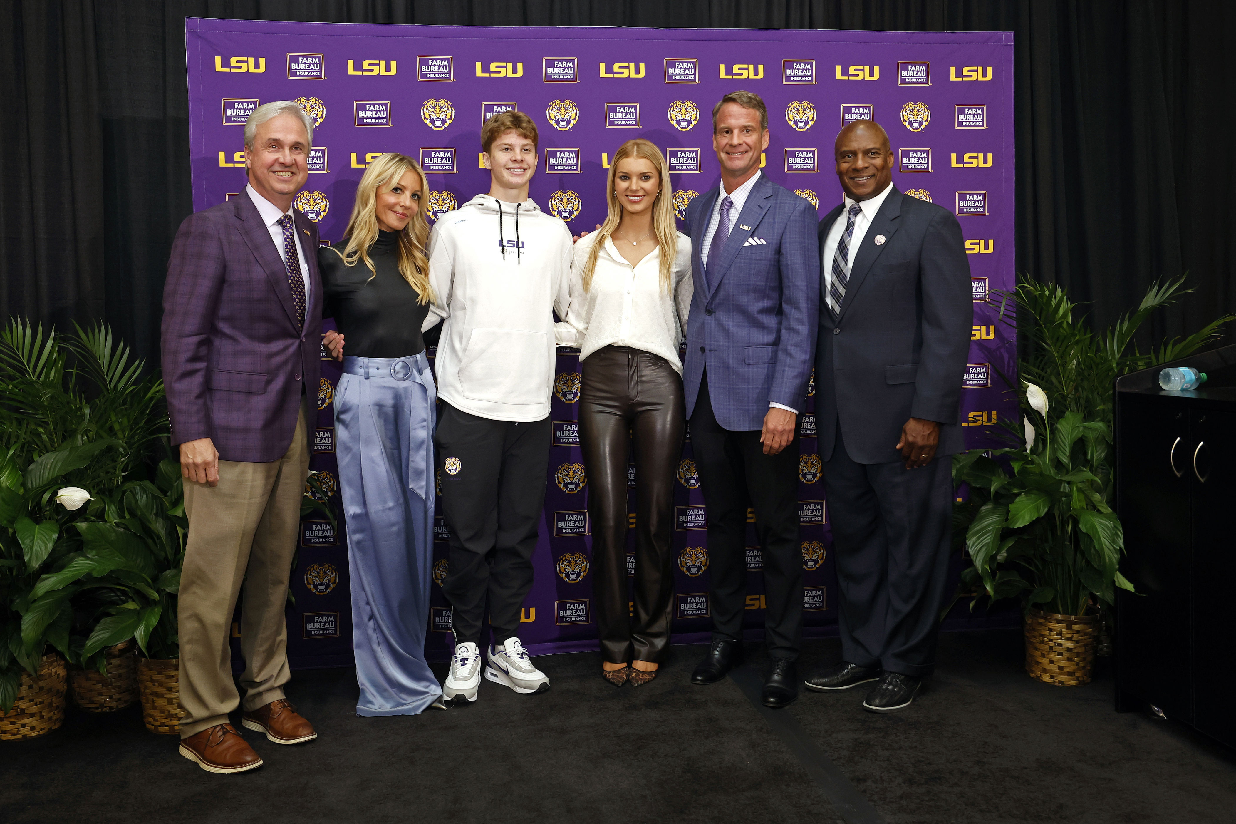 Lane Kiffin's quarterback son lands offer from top Big Ten program