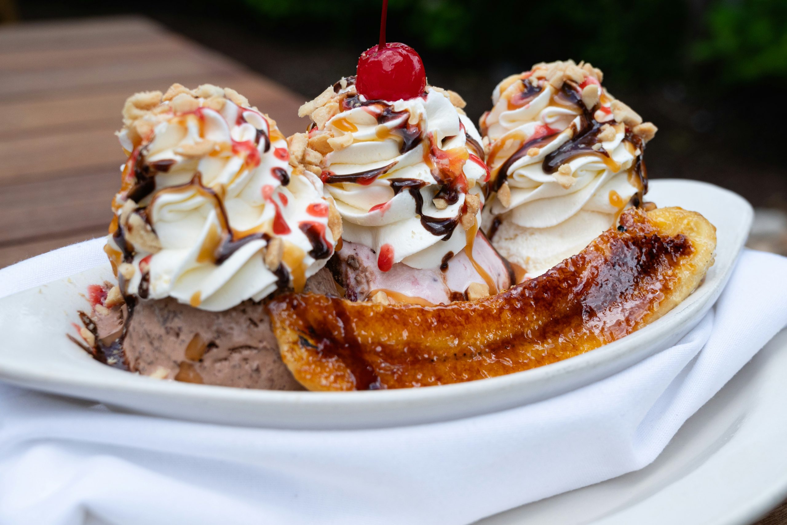 18 creative ice cream sundae combinations